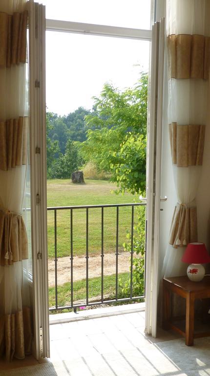 Ancien Haras De La Tour Bed & Breakfast Lamothe-Landerron Dış mekan fotoğraf